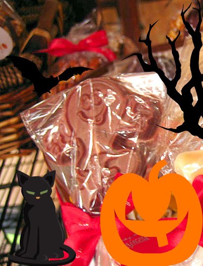 [halloween+stuff.jpg]