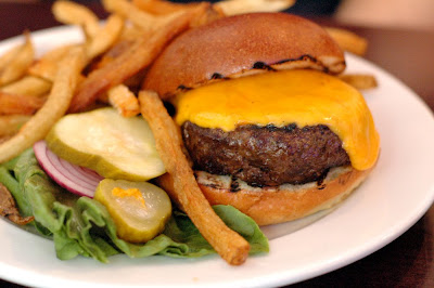 cheeseburger at Eatery