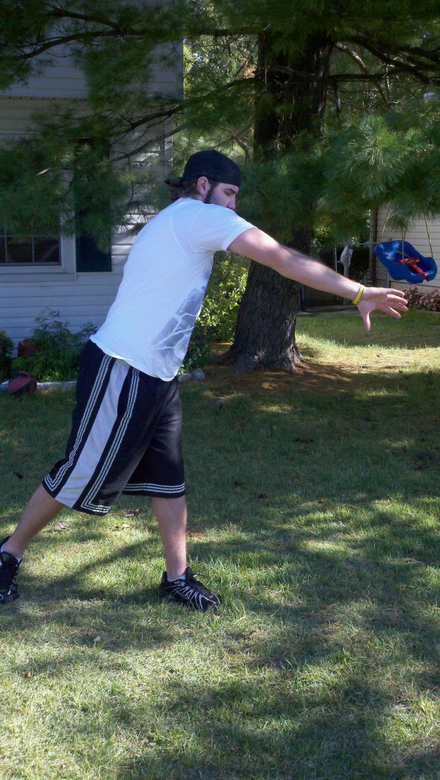 Mike Thaner "How to Throw a Football"