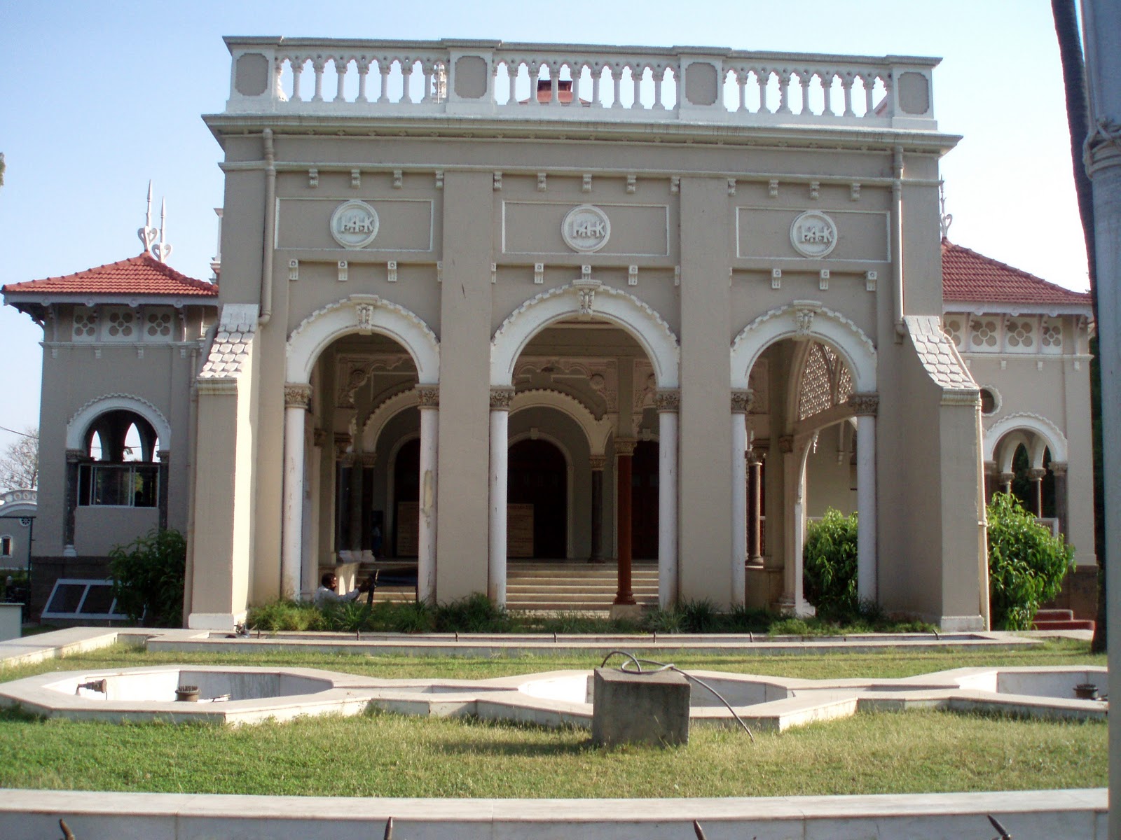 Travelogue Unlimited Aga Khan Palace , Pune A Photo Feature