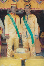 Sultan of Balabagan "Abdul Wakhid Interino (left) and Datu a Muluk "Abdul Samad Beda (right)