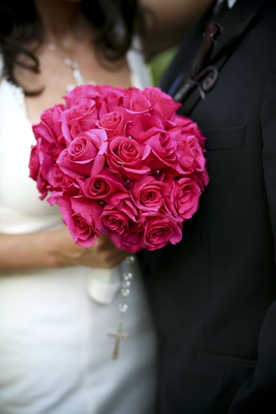 Bouquet Bridal: Dark Pink Wedding Roses