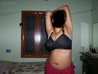 Hot Telugu aunty Nisha Posing Nude | Telugu aunties