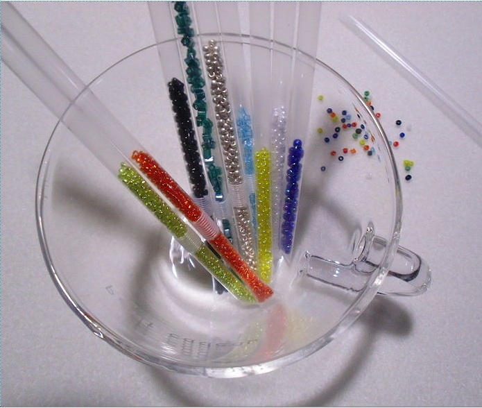 [how-to-make-seed-bead-straw-storage1.jpg]