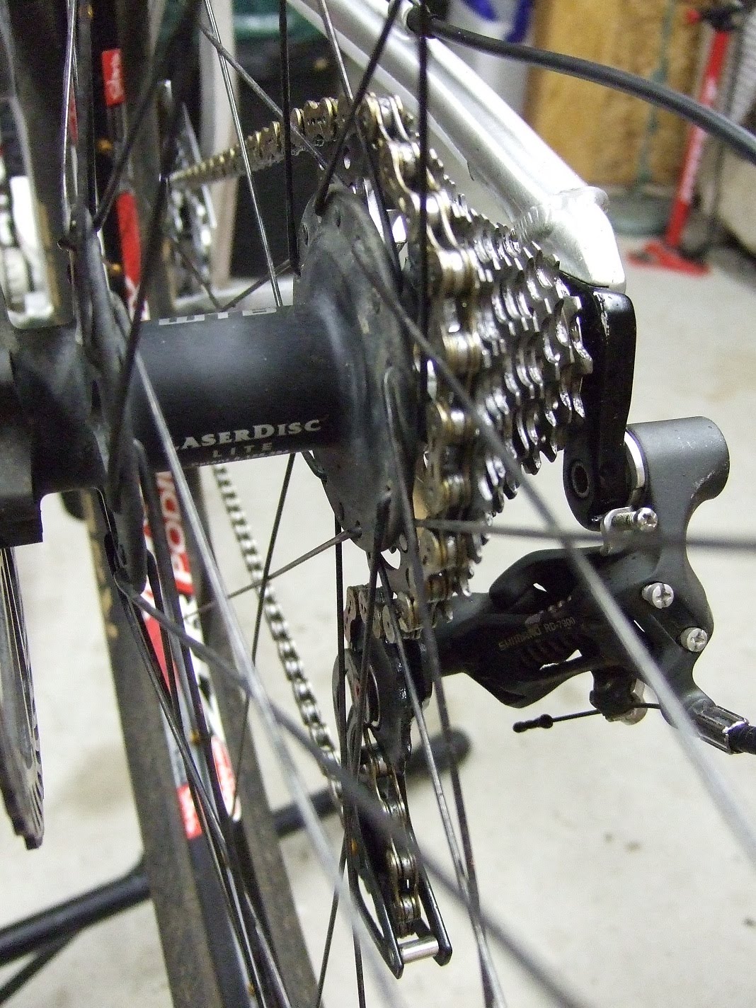 Benno's Blog & More HowTo Adjust rear derailleur limit screws