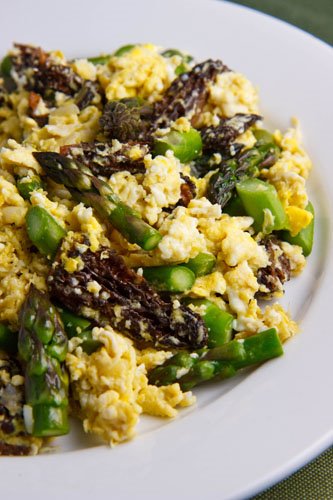 Scrambled Eggs with Ramps, Asparagus and Morel Mushrooms Scrambled Eggs with Ramps, Asparagus and Morel Mushrooms