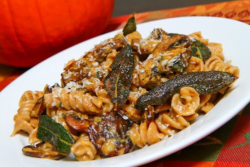 Pumpkin and Mushroom Pasta with Gorgonzola Pumpkin and Mushroom Pasta with Gorgonzola