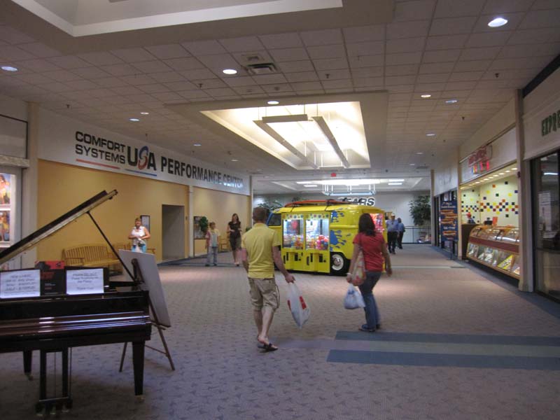 Gadsden Mall Food Court In Gadsden Mall Food Court In