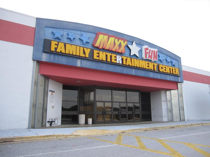 Sky City Retail History The Death of Shannon Mall Union City, GA