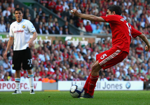 [epl-liverpool-v-burnley-7.jpg]