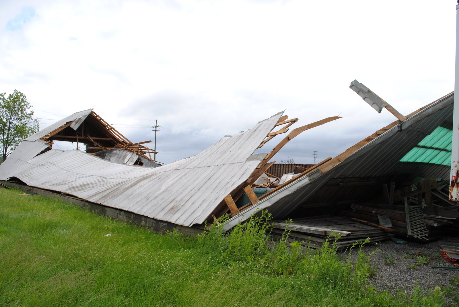 J & C Photography Dundee Tornado June 56 2010 Storm Damage