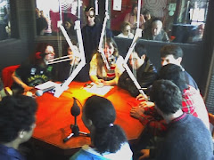 En plena tarea de comunicar y comunicarnos