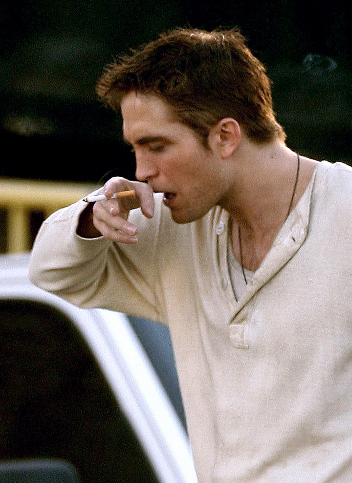 Pattinson Gallery: HQ Pictures of Robert Pattinson on WFE Set Yesterday1168 x 1600