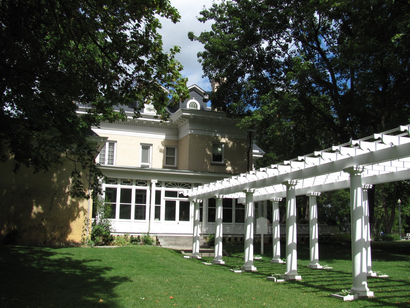 Candy n John RV Daly Mansion in Hamilton, MT