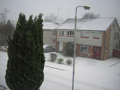 >BREAKING WEATHER NEWS: Heavy snow and strong winds bring low visibility and hazerdous driving across Scotland
