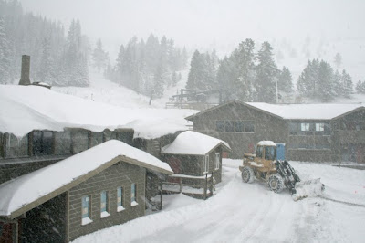 >Wild Variations: Record rains, snow, wind, dust, heat, wind chill