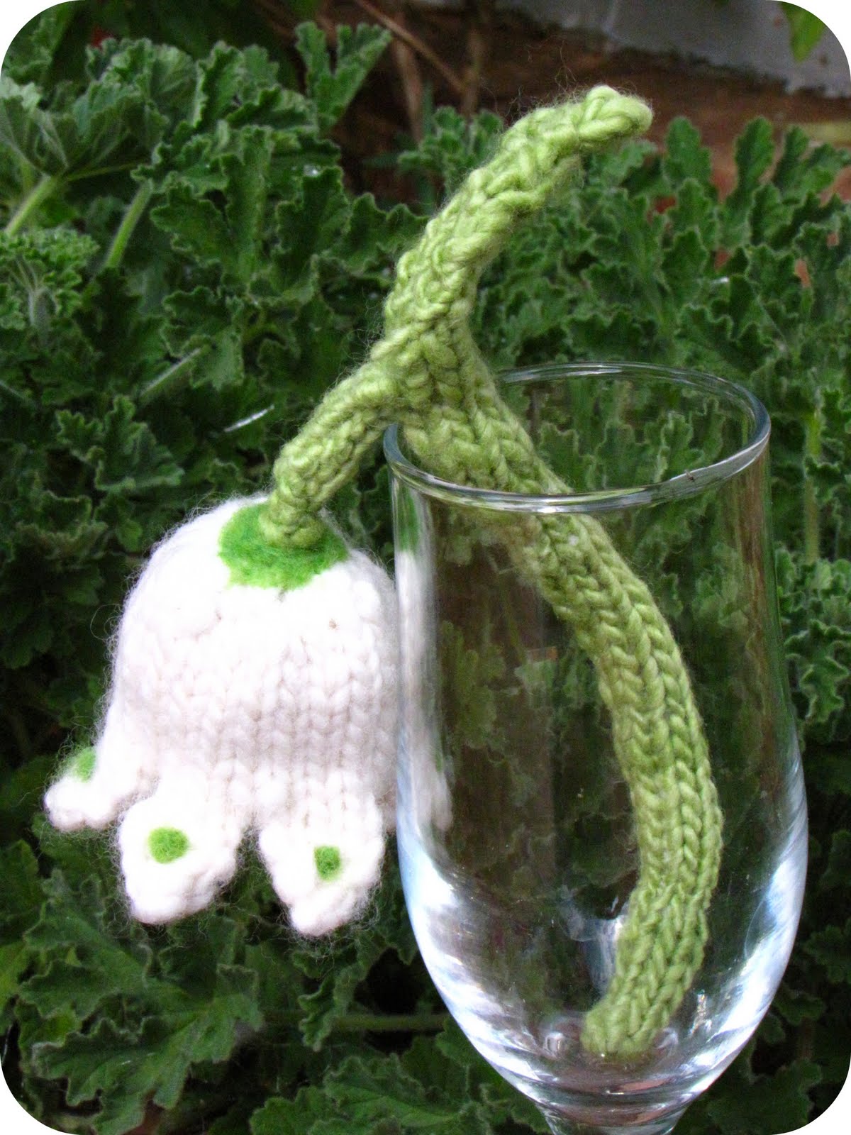 Knitted Snowdrop Inspired Flower Tutorial Natural Suburbia