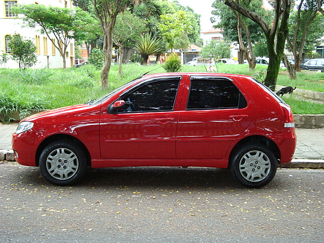 Fiat Palio HLX 2006 - lateral