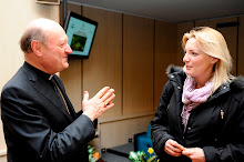 Monsignor Ravasi e la dssa Kathrin von Hohenstaufen , Ematologo