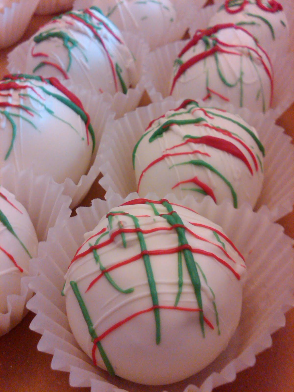 ICING Cake Balls