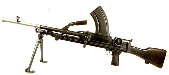 Forum Image: http://4.bp.blogspot.com/_UcIYoiKOLkM/S7pgT-8UjBI/AAAAAAAAAGo/fa3liKP09VQ/s1600/bren%20gun.jpg