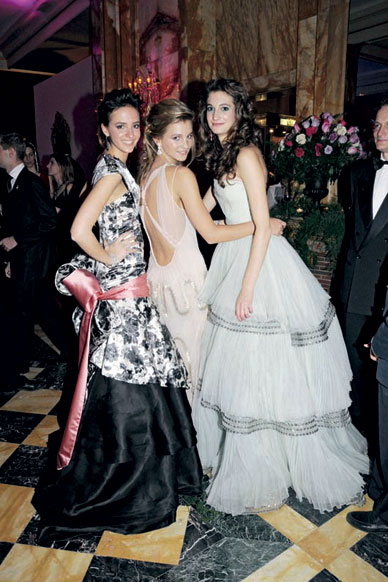 themonstersarereleased: The Royal Ball