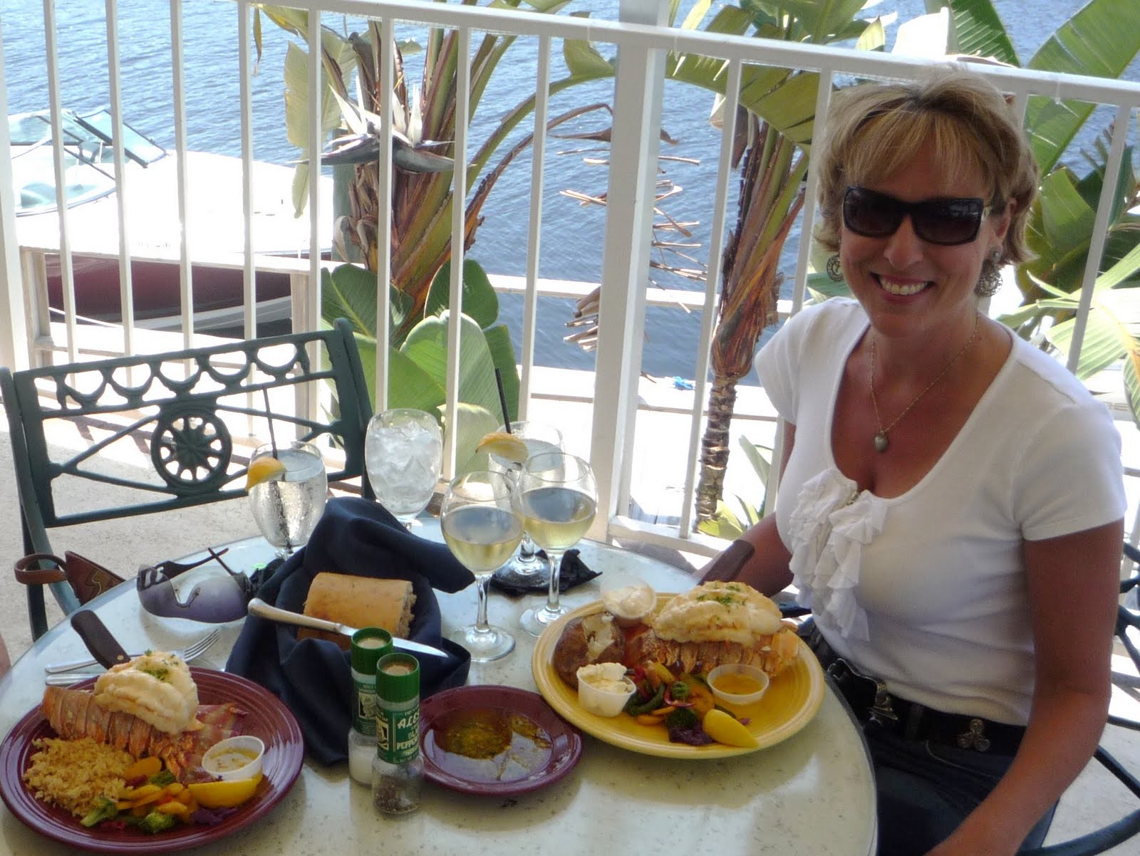 Epicurean Perils of Sweet Polly Catches Waterfront Grille, Port Richey, FL