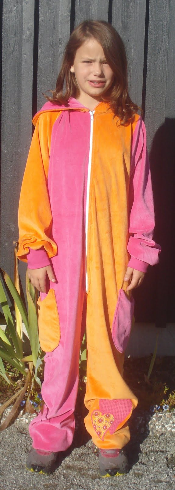 TILJAMID Kosedress i velour!