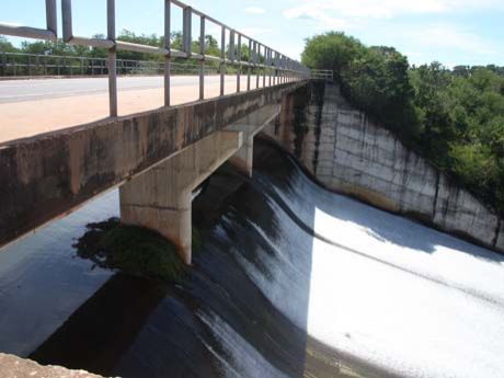 [barragem-flores_pericuma.jpg]