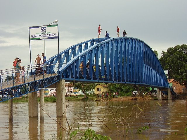 [enchente_bacabal_ponte_metalica-rio_mearim.jpg]