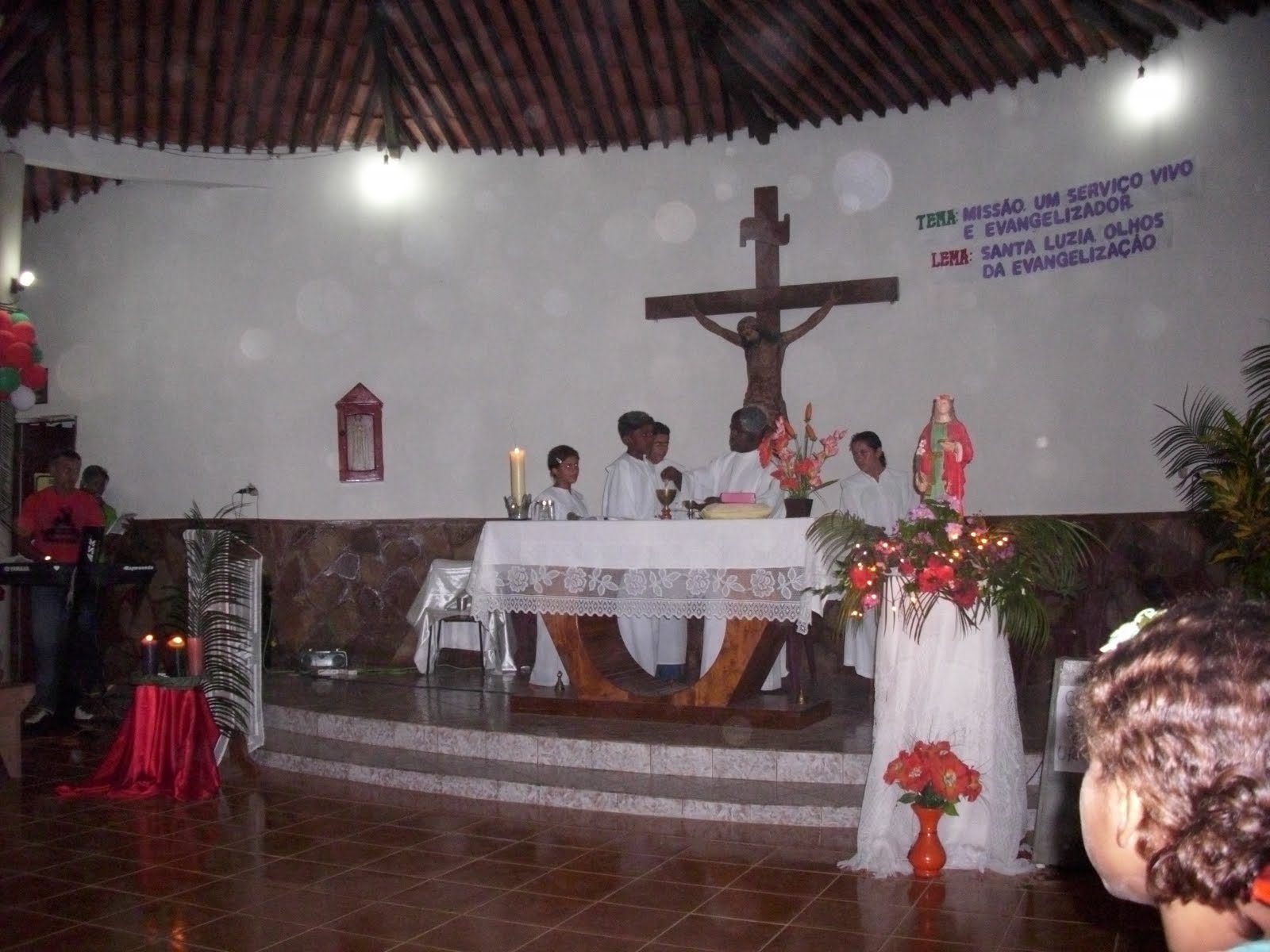 [festejo_santa_luzia_2.JPG]