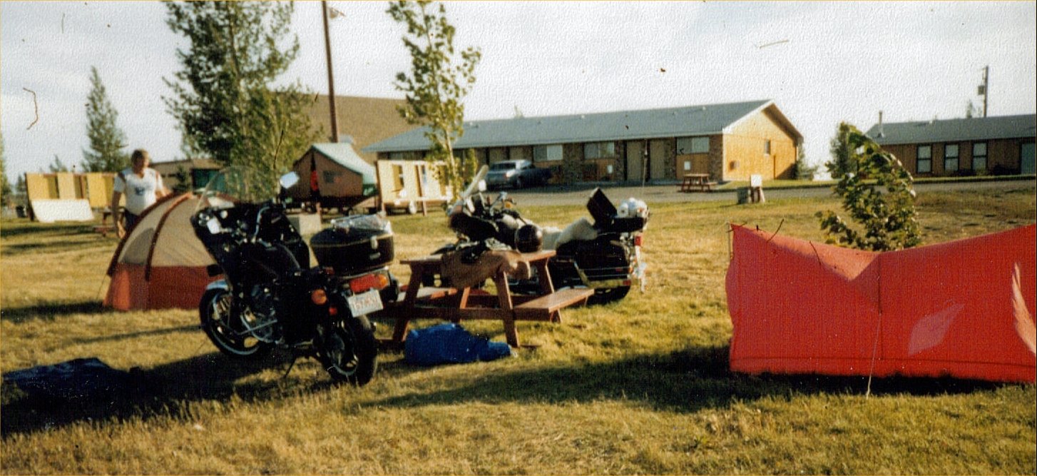[motorcycle+camping+1.jpg]