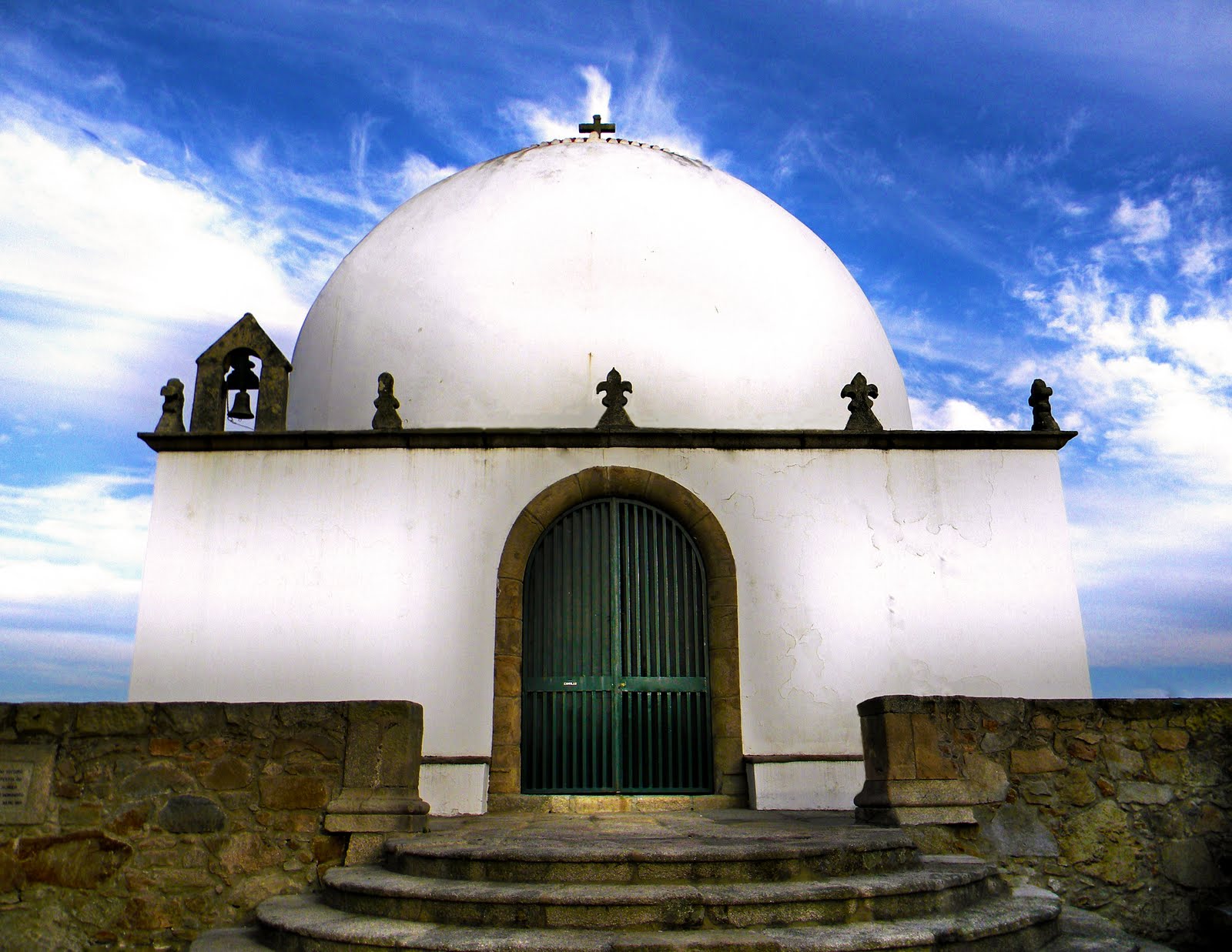 Manwell Carvalho . Images Capela do Socorro Vila do Conde Manwell Carvalho . Images Capela do Socorro Vila do Conde