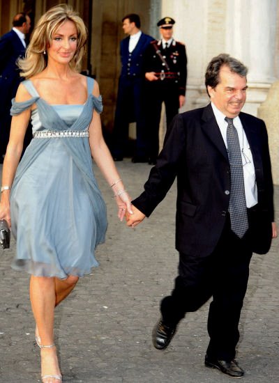 [BRUNETTA.bmp]