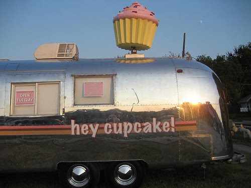 [airstreamheycupcake2.jpg]