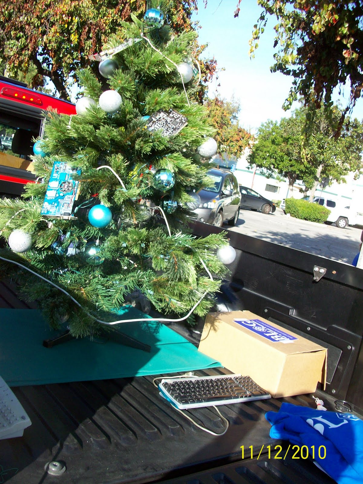 Pomona Public Library Pomona Christmas Parade 2010