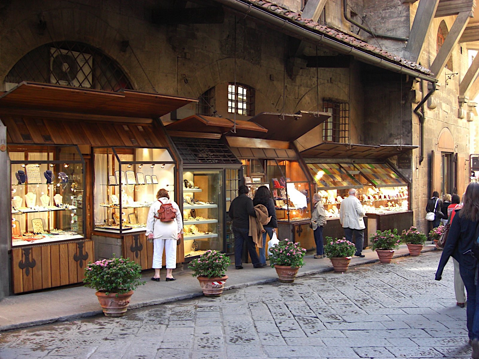 [jewelry+stores+on+ponte+vecchio]