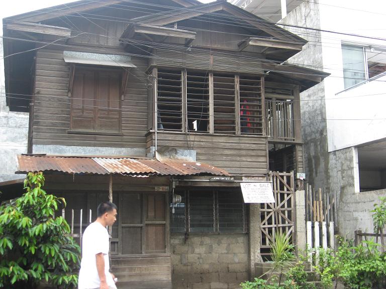 [Dolores%20St%20Left%20Side.jpg]