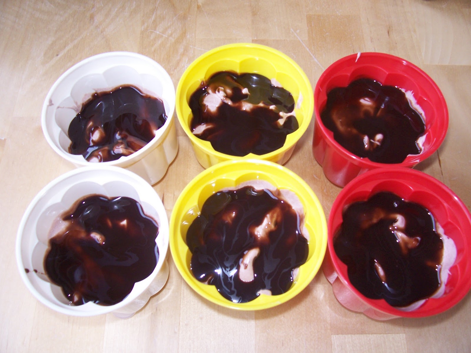 Helen&amp;#39;s Road to Wellville: Schoko-Zimt-Eis mit heißen Pflaumen
