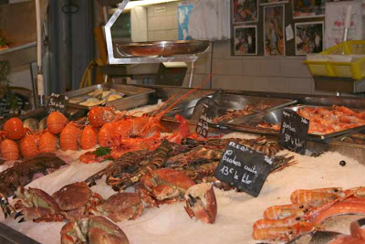 lobsters and crabs for sale