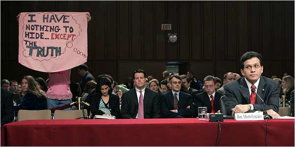 [20attorneys-600.jpg]