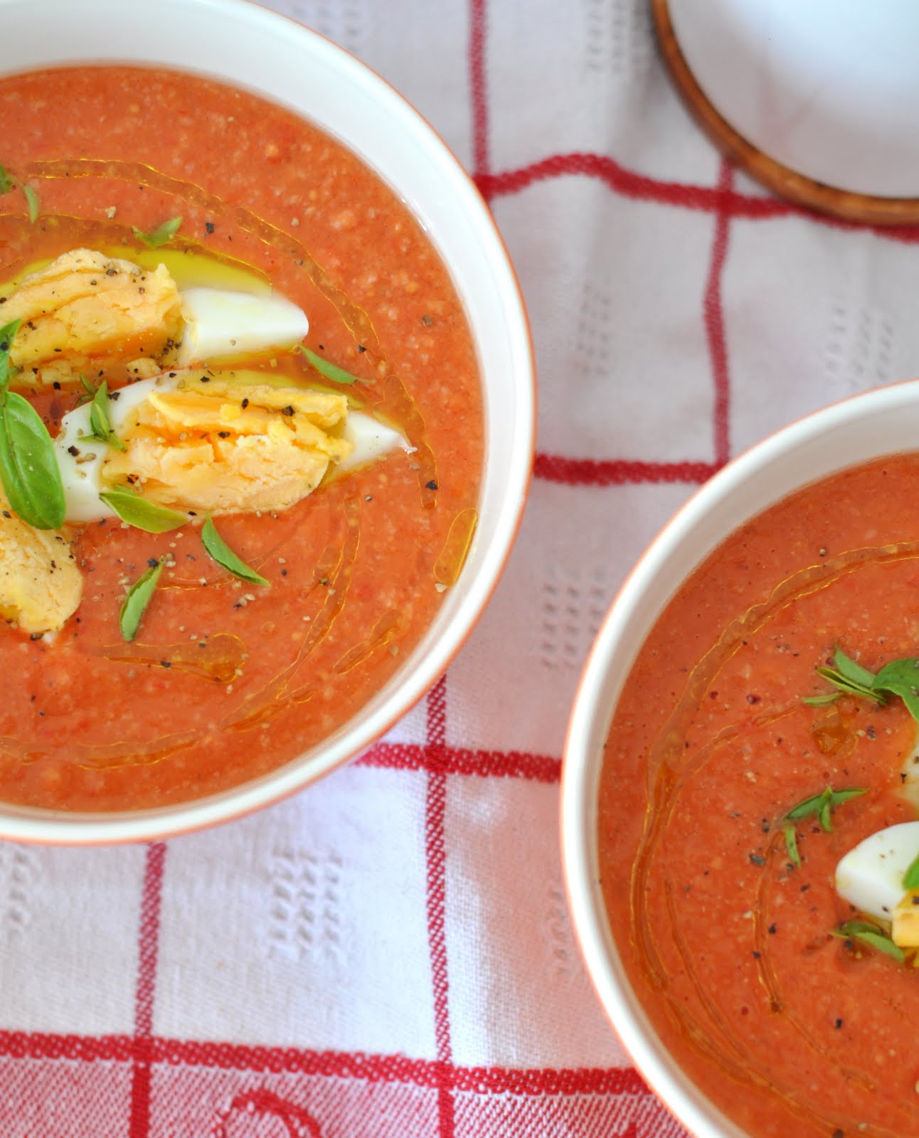 agata's kitchen: Salmorejo – cold tomatoes soup