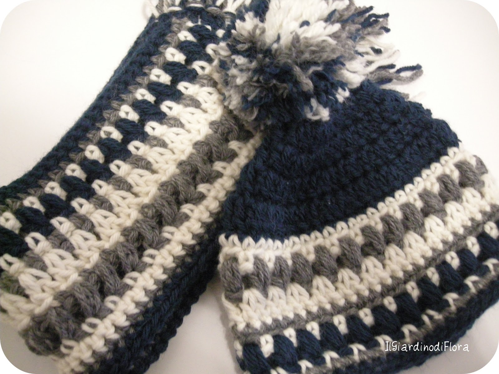 Il Giardino di Flora evasioni ed altro Sciarpa e cappello