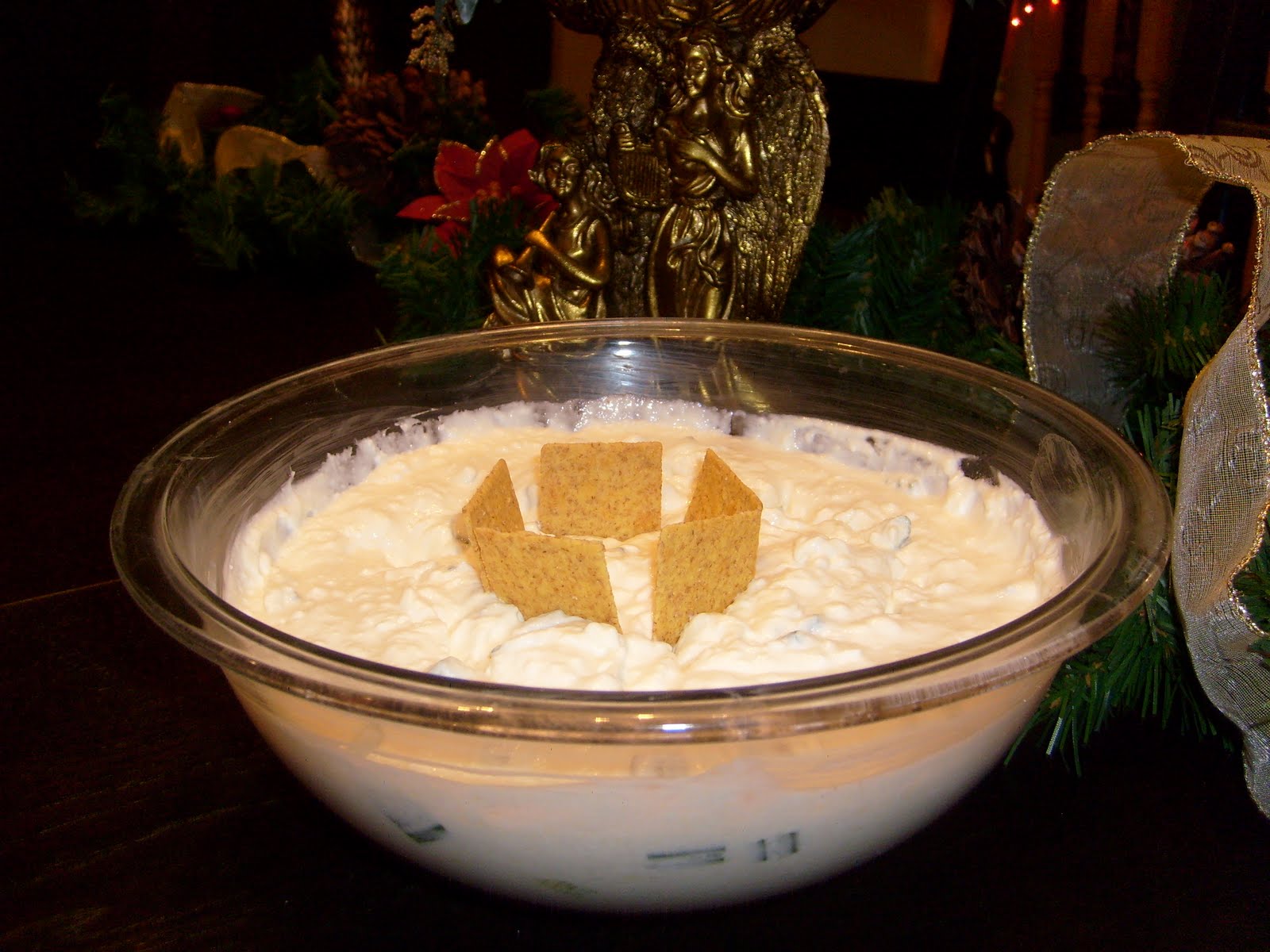 Lindsey's Kitchen: Pineapple Cream Cheese Dip