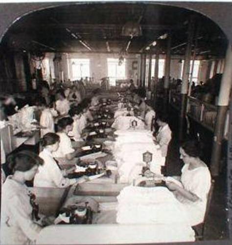 [LinenCollarFactoryWorkers.jpg]