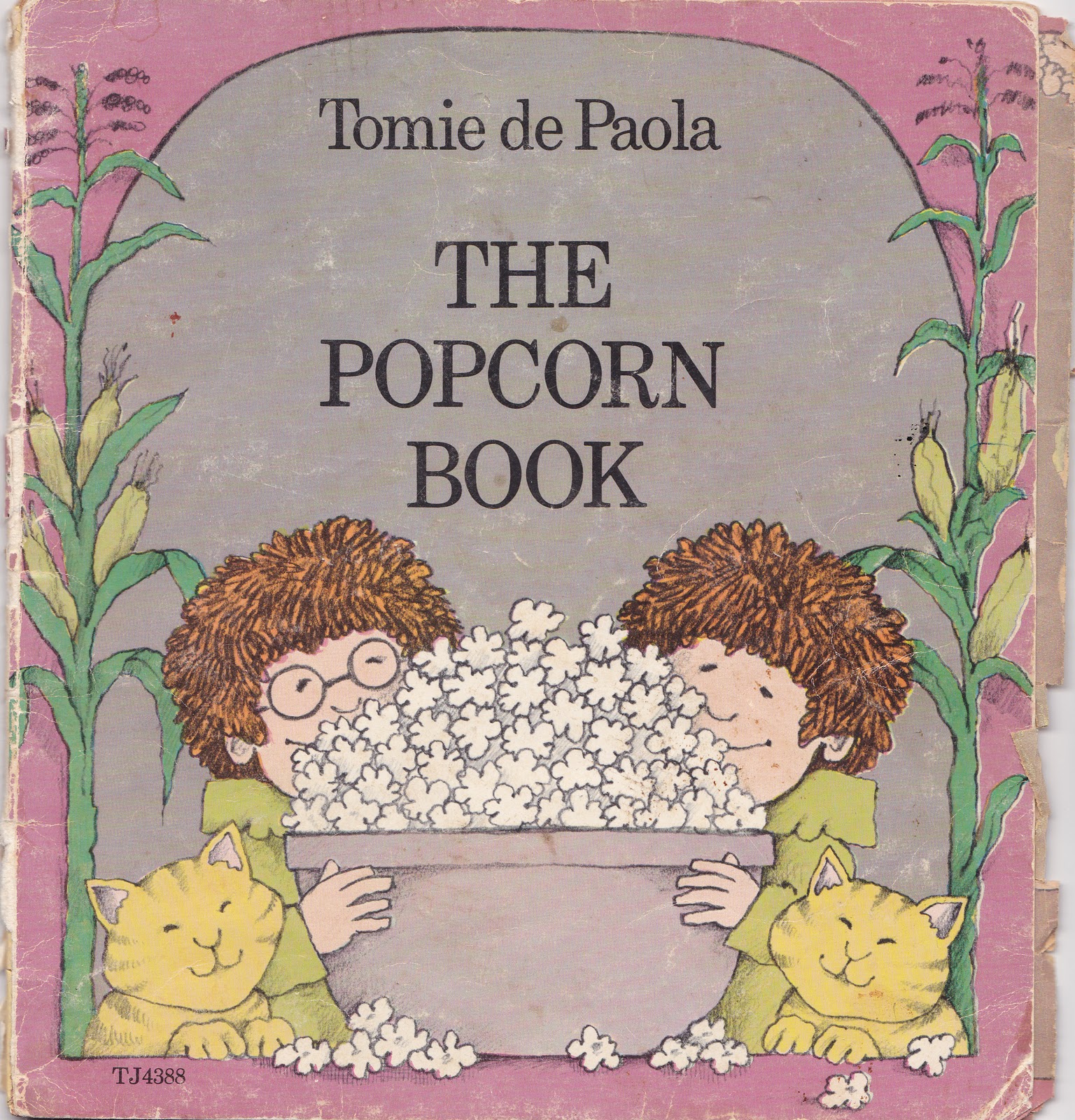 the marlowe bookshelf The Popcorn Book