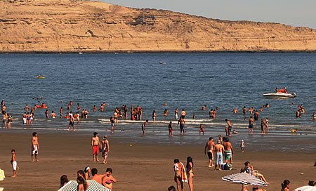 Playa Puerto Piramides Vacaciones en el mar de Península Valdés Playa Puerto Piramides Vacaciones en el mar