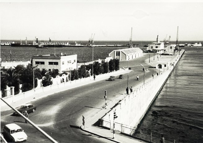 [3_MUELLE_ESPA_A.JPG]