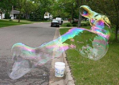 [soap-bubble-01.jpg]