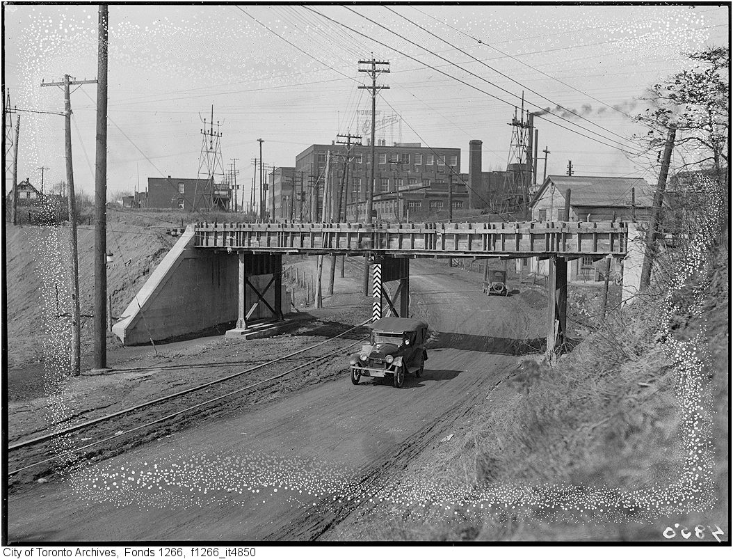 lost toronto Weston (Keele) and Gunns Road/Then and Now